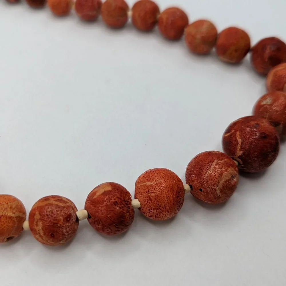 COPY - Vintage Raw Unpolished Natural Coral Bead Necklace - Picture 6 of 15
